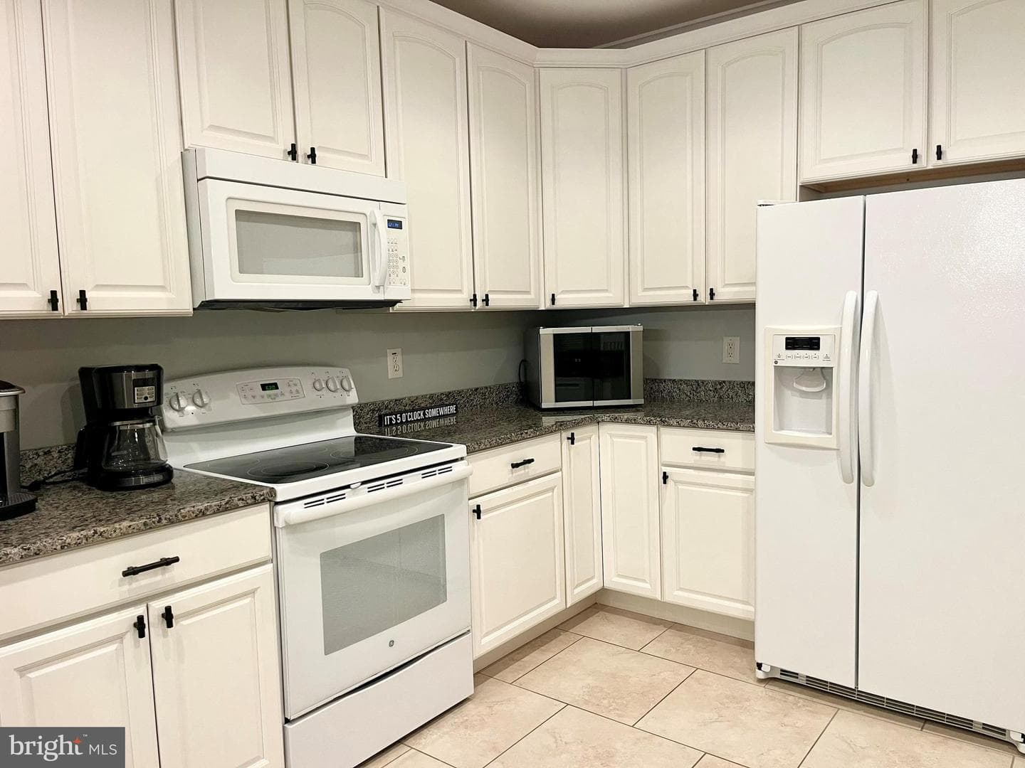 4 Fountain Drive East #3d photo 16