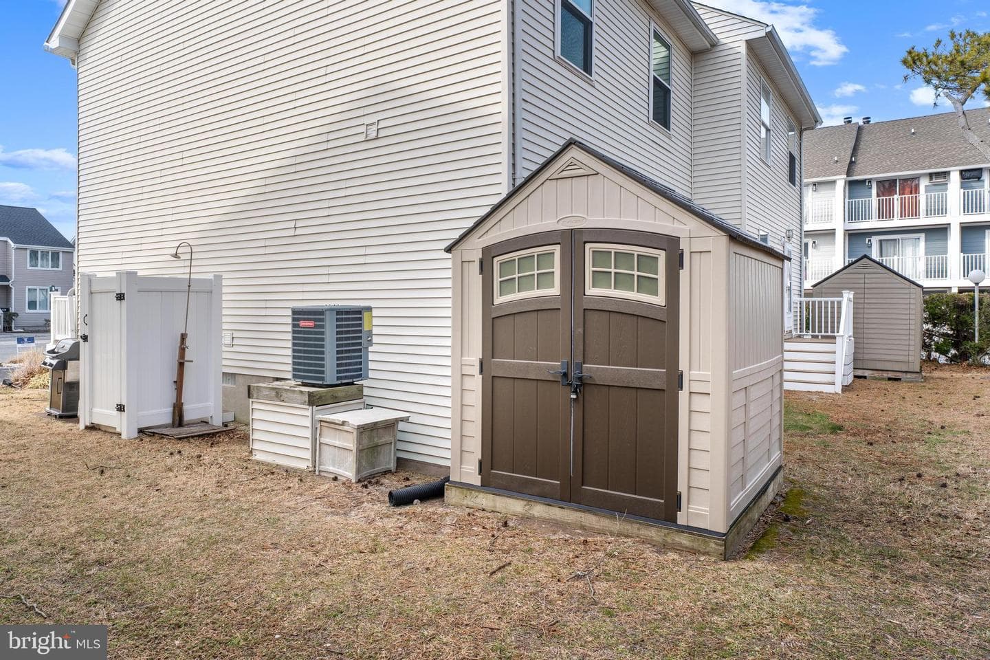 160 Jamestown Road photo 7