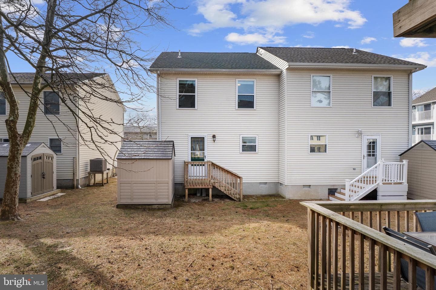 160 Jamestown Road photo 9