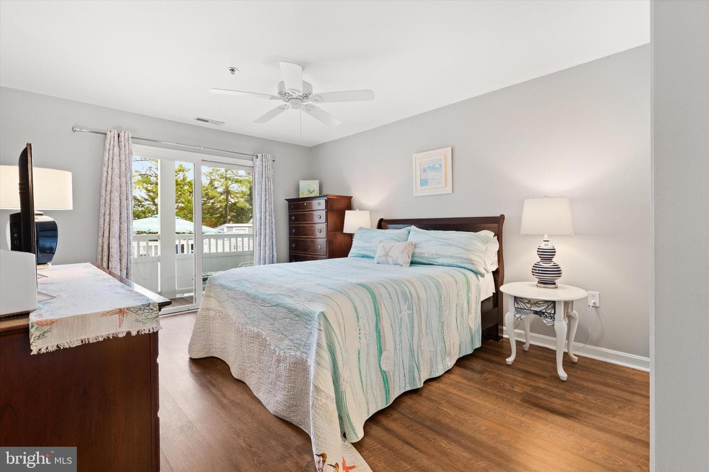 201 S Heron Drive #8e1 photo 29