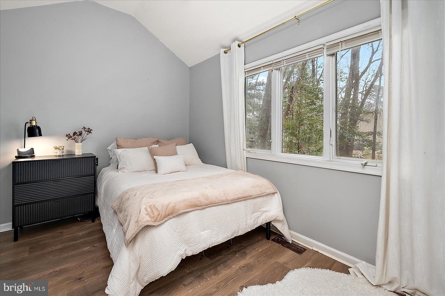 16 Fosse Grange photo 37