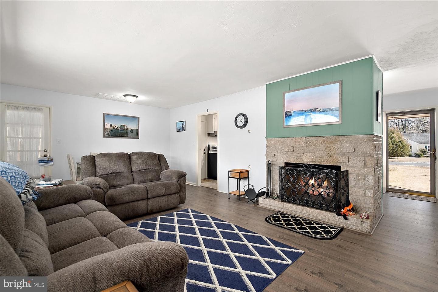 327 Winter Quarters Drive photo 9