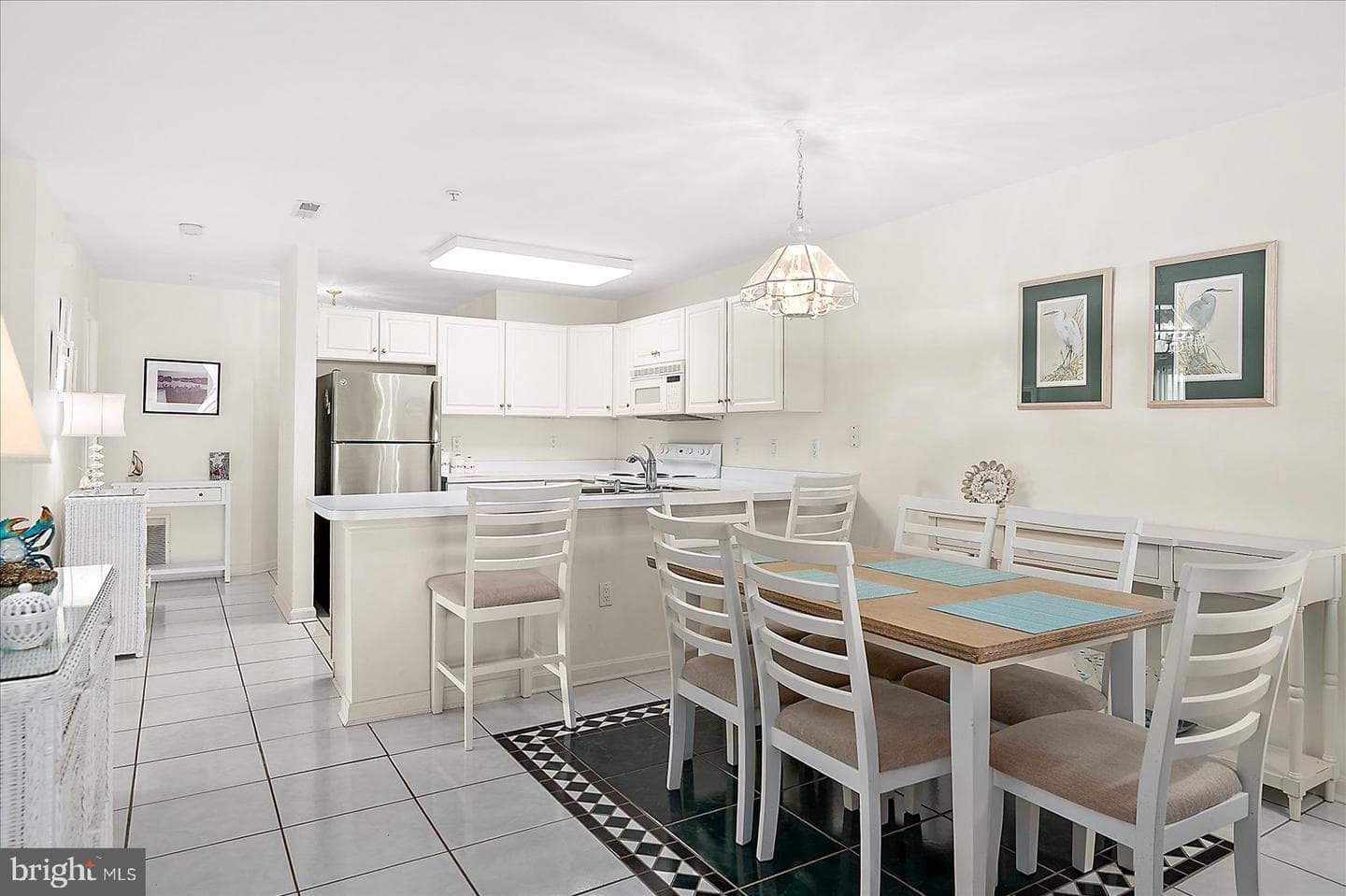 202 S Heron Drive #104b photo 23