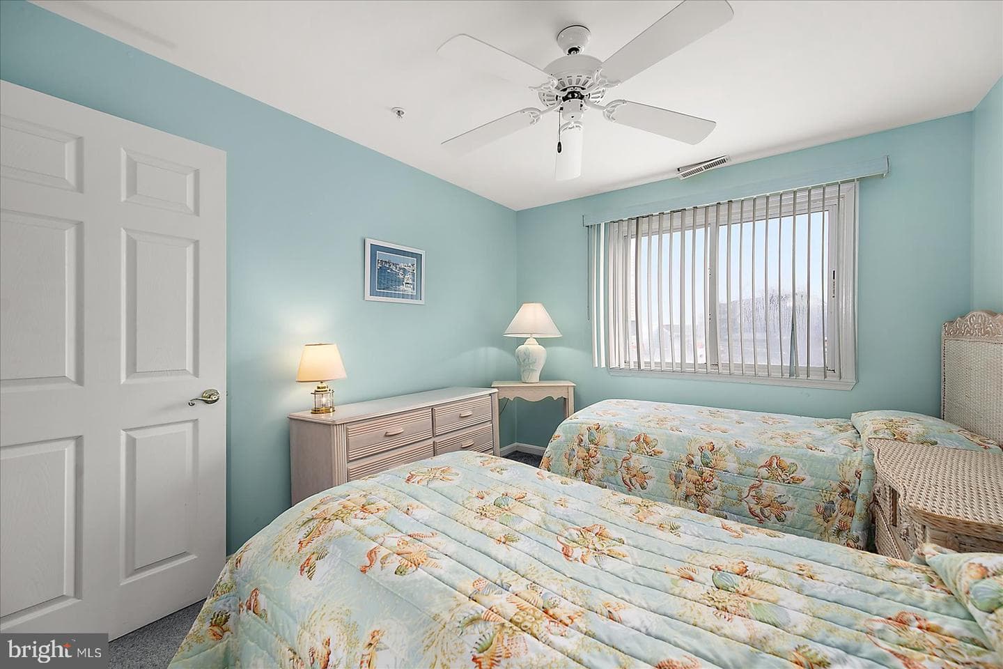 202 S Heron Drive #104b photo 39