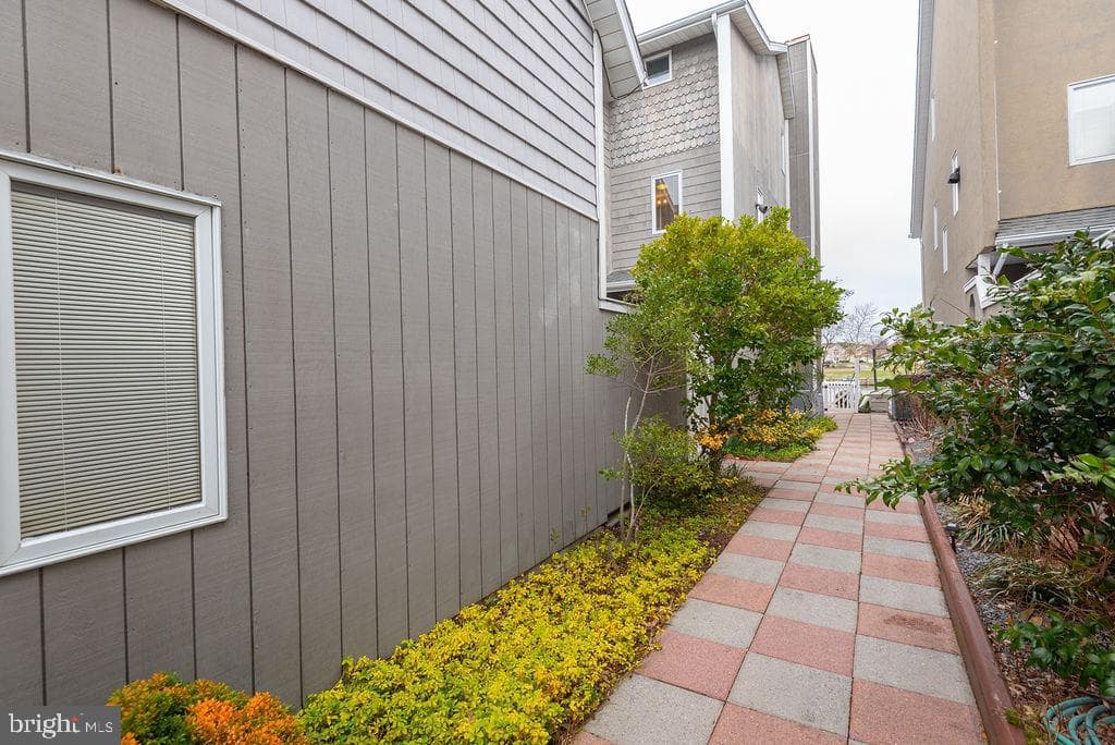 11 Mallard Drive E #11 B photo 4