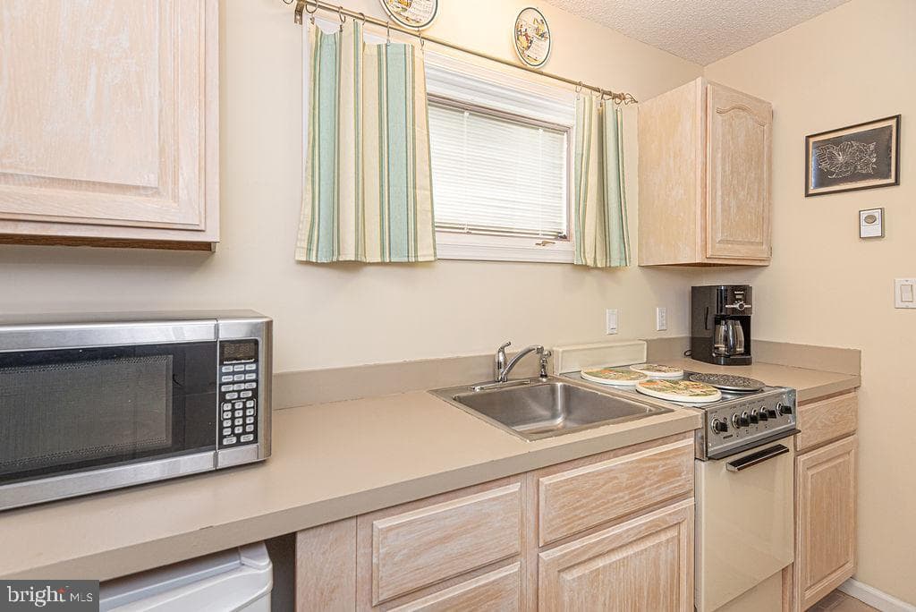 11 Mallard Drive E #11 B photo 71