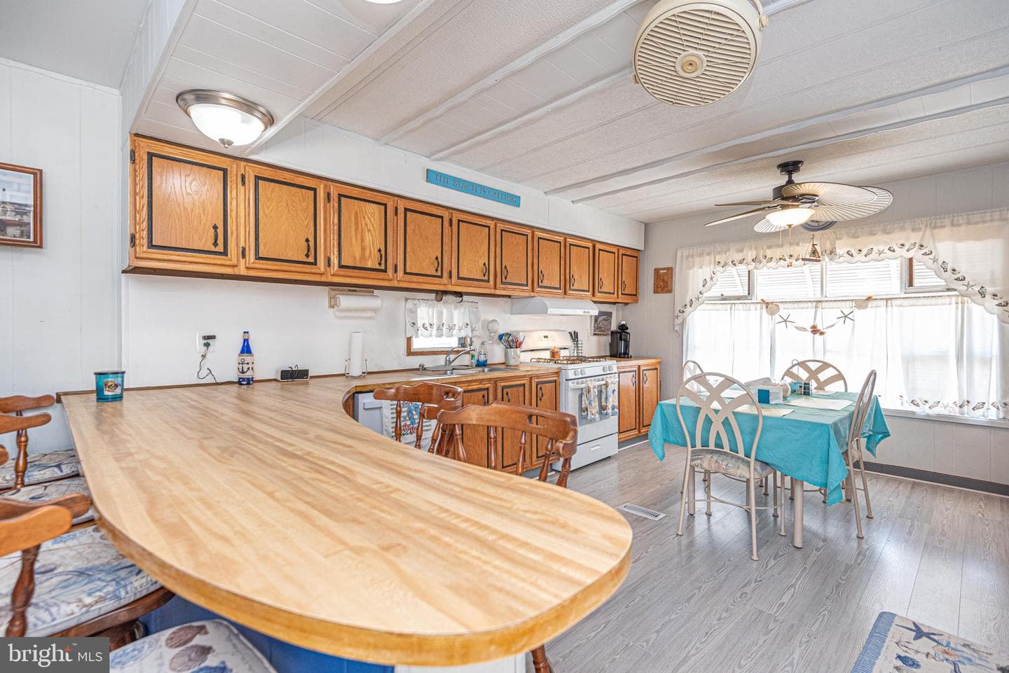 406 Nautical Lane photo 10