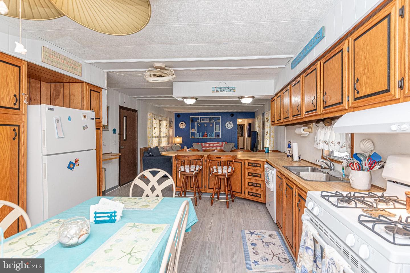 406 Nautical Lane photo 13