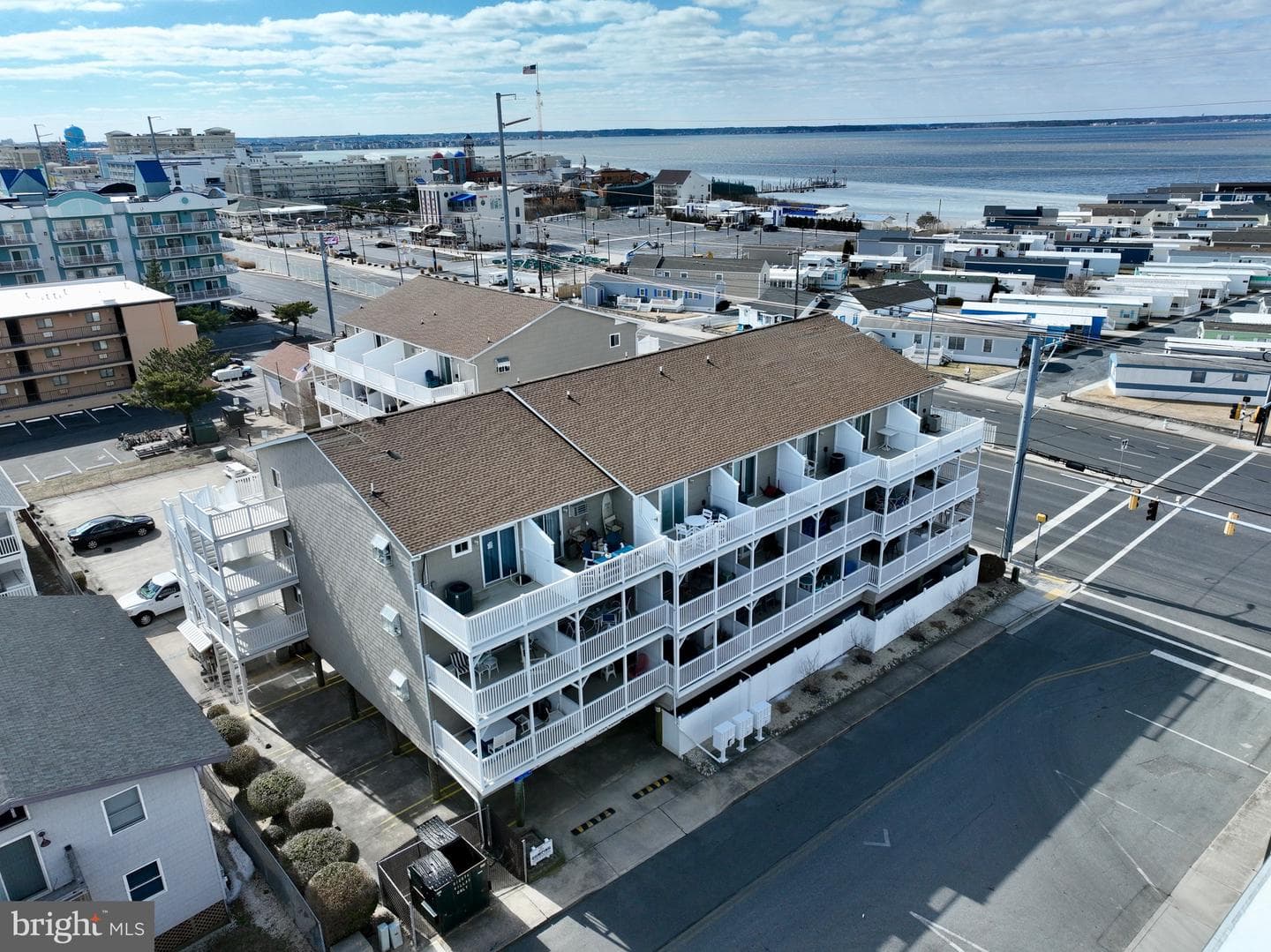 5104 Coastal Highway #302n