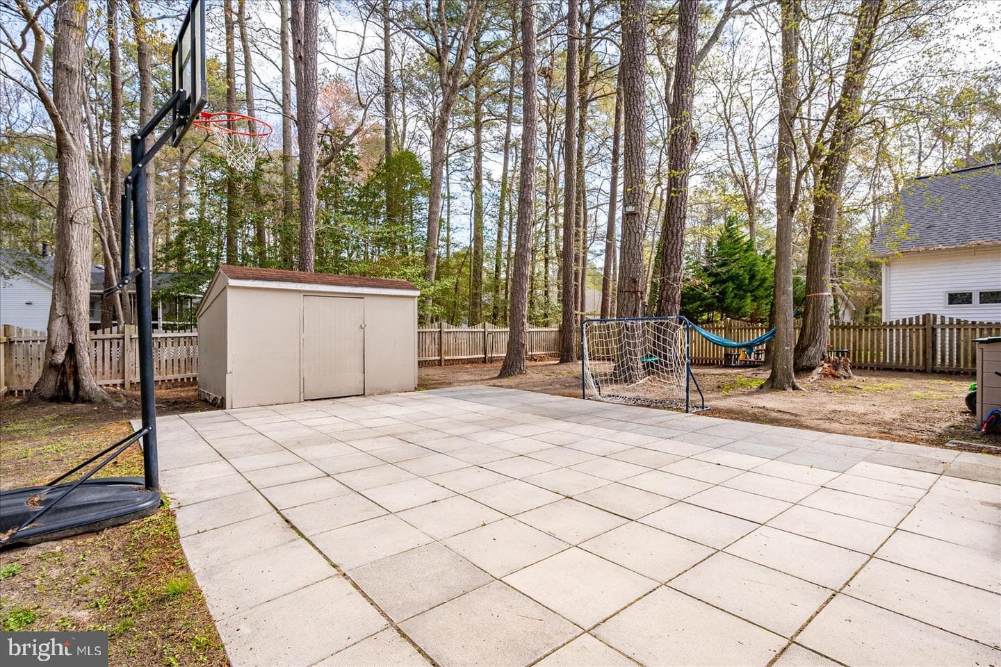 810 Ocean Parkway photo 58