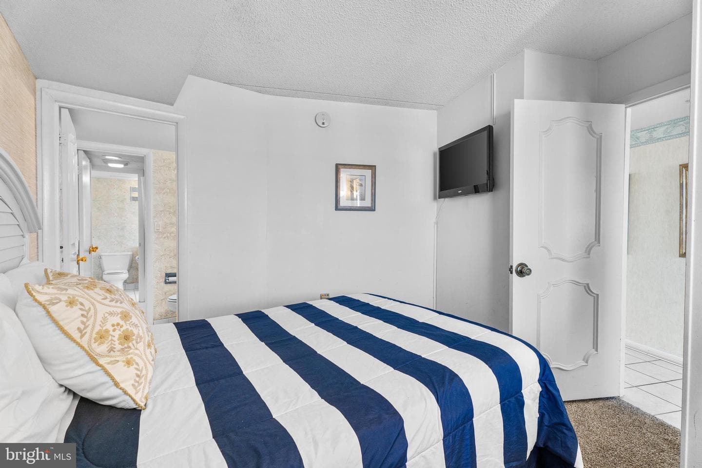 10900 Coastal Highway #2012 photo 29