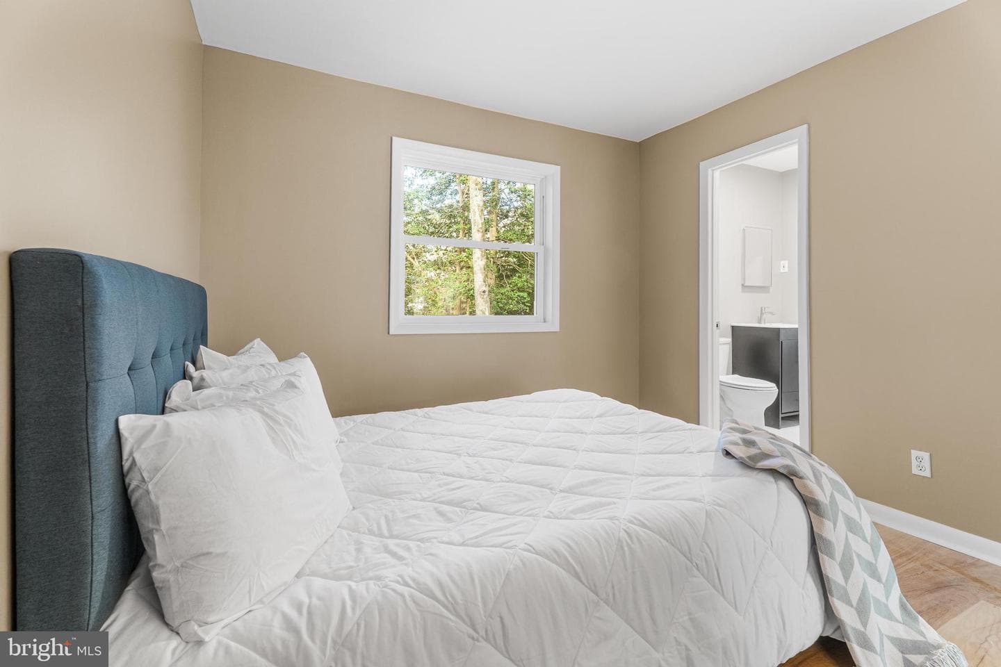 26 Castle Drive photo 25
