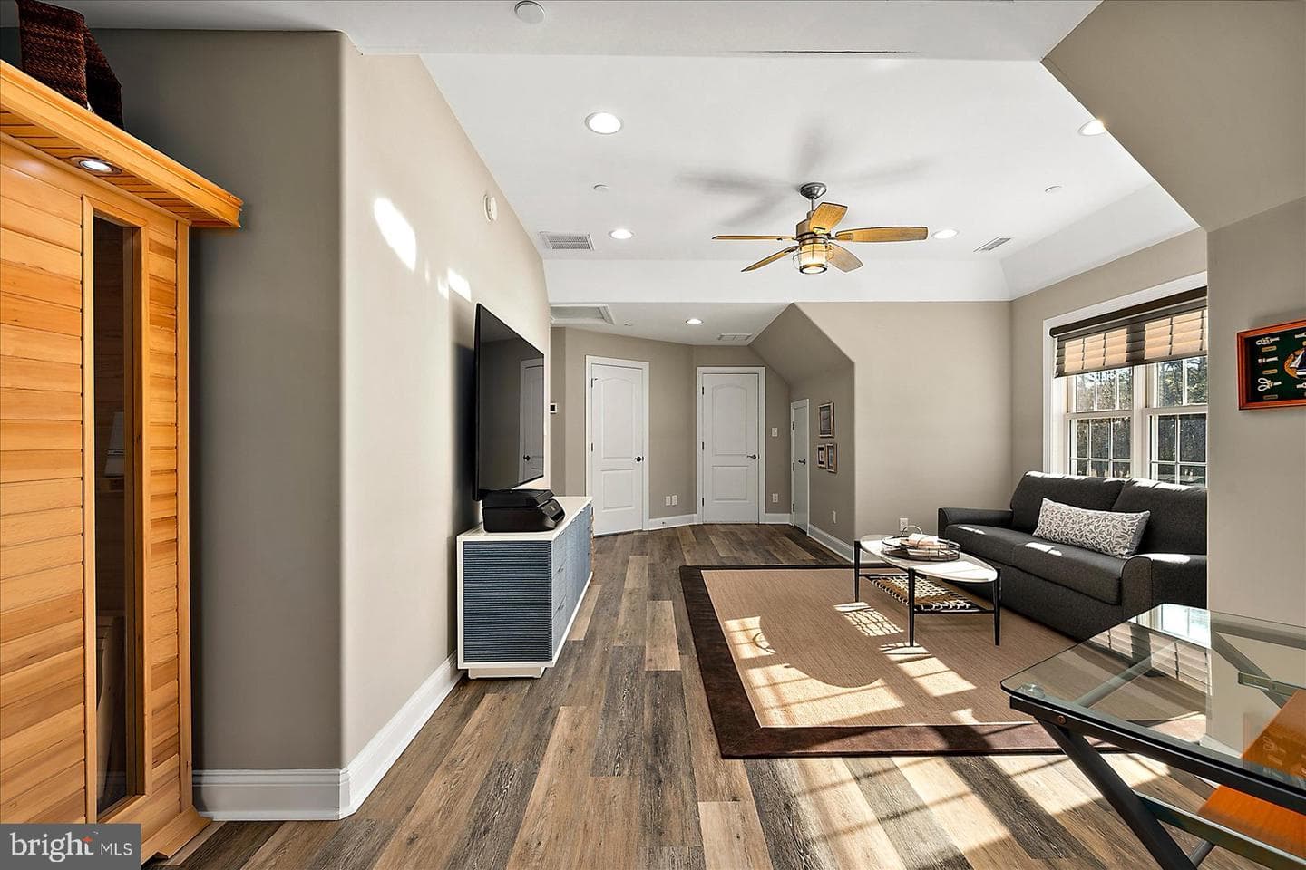 9515 Harbor Lights Drive photo 119