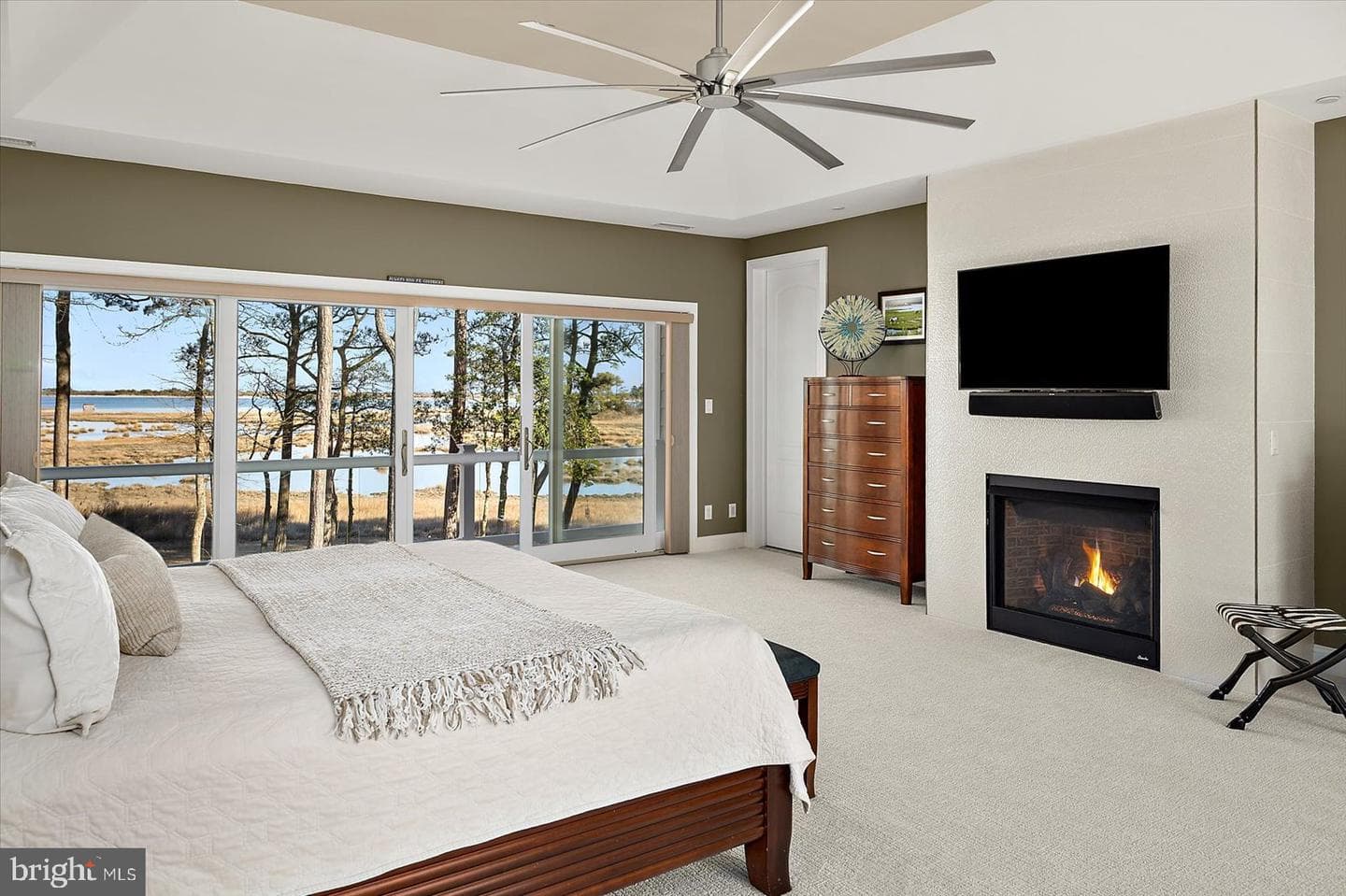 9515 Harbor Lights Drive photo 60
