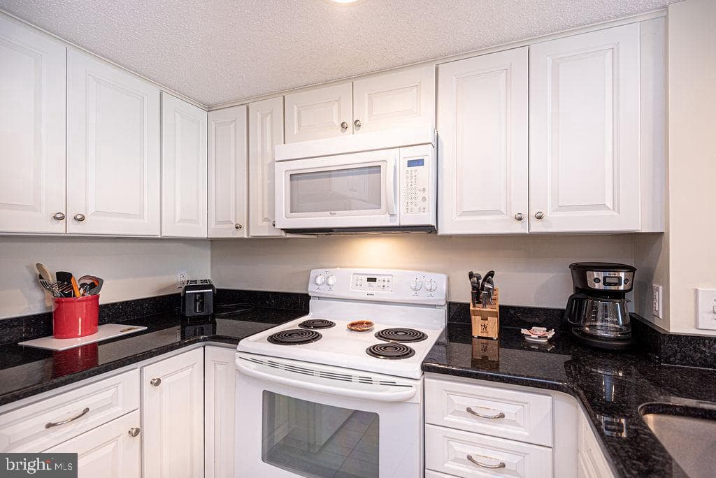 11500 NE Coastal Highway #1108 photo 48