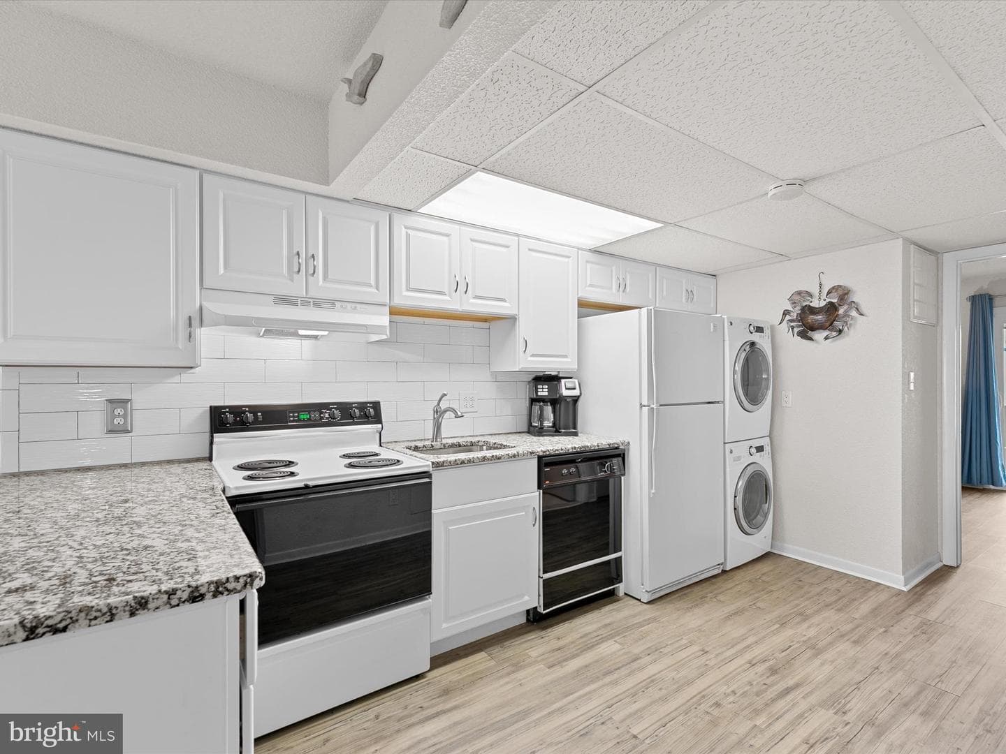 7 40th Street #307 photo 6