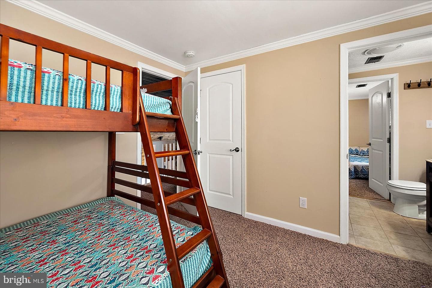 21 Abbott Place photo 36