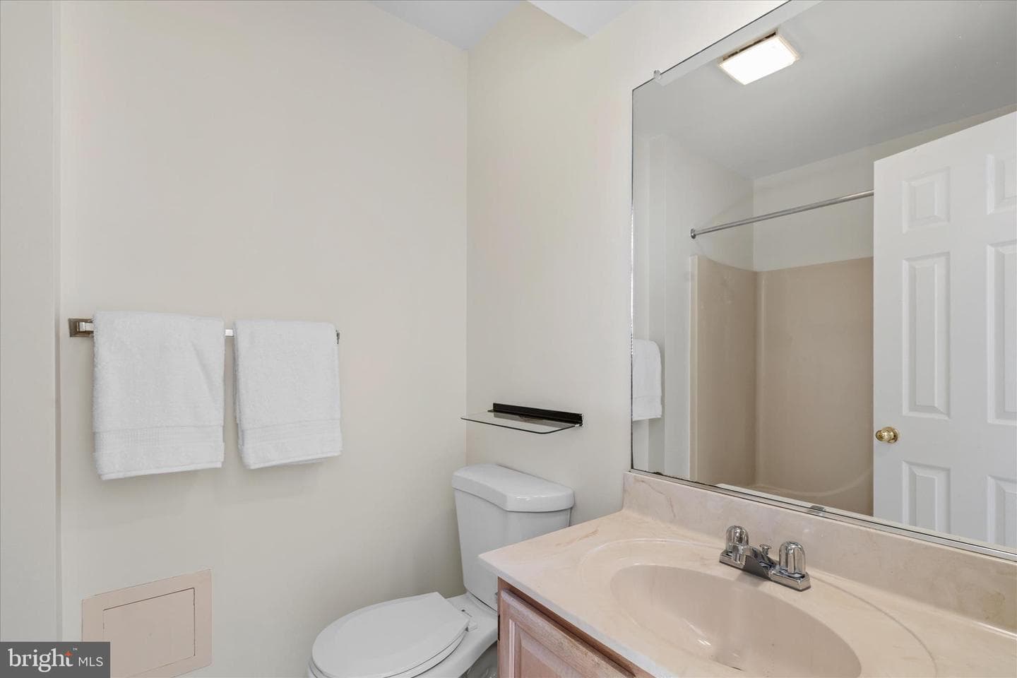 2 Waters Edge Court photo 20