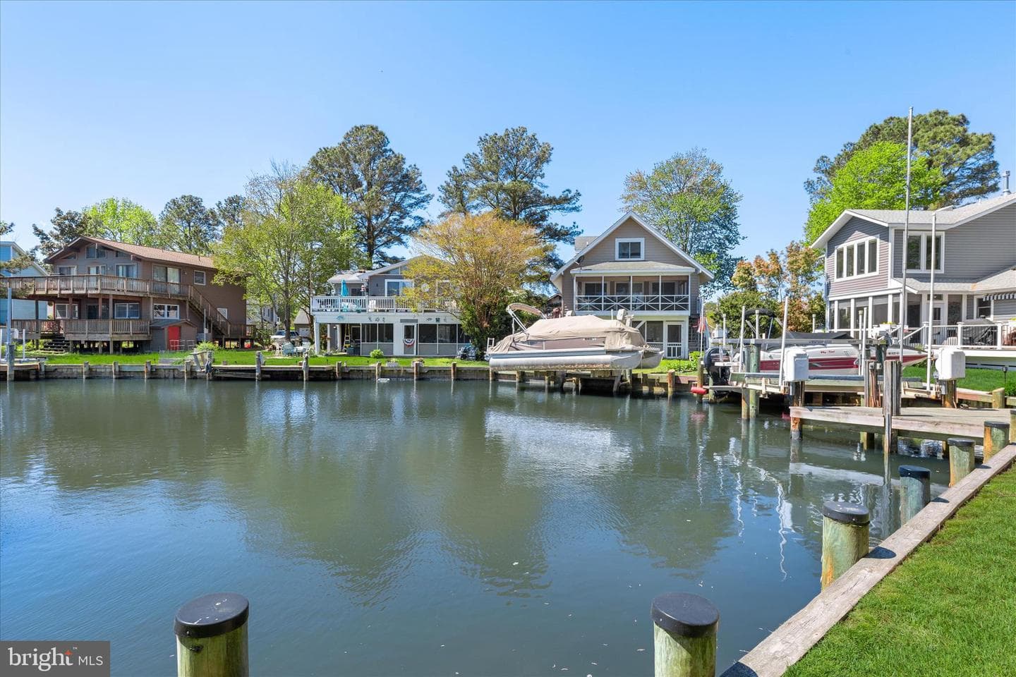 2 Waters Edge Court photo 30