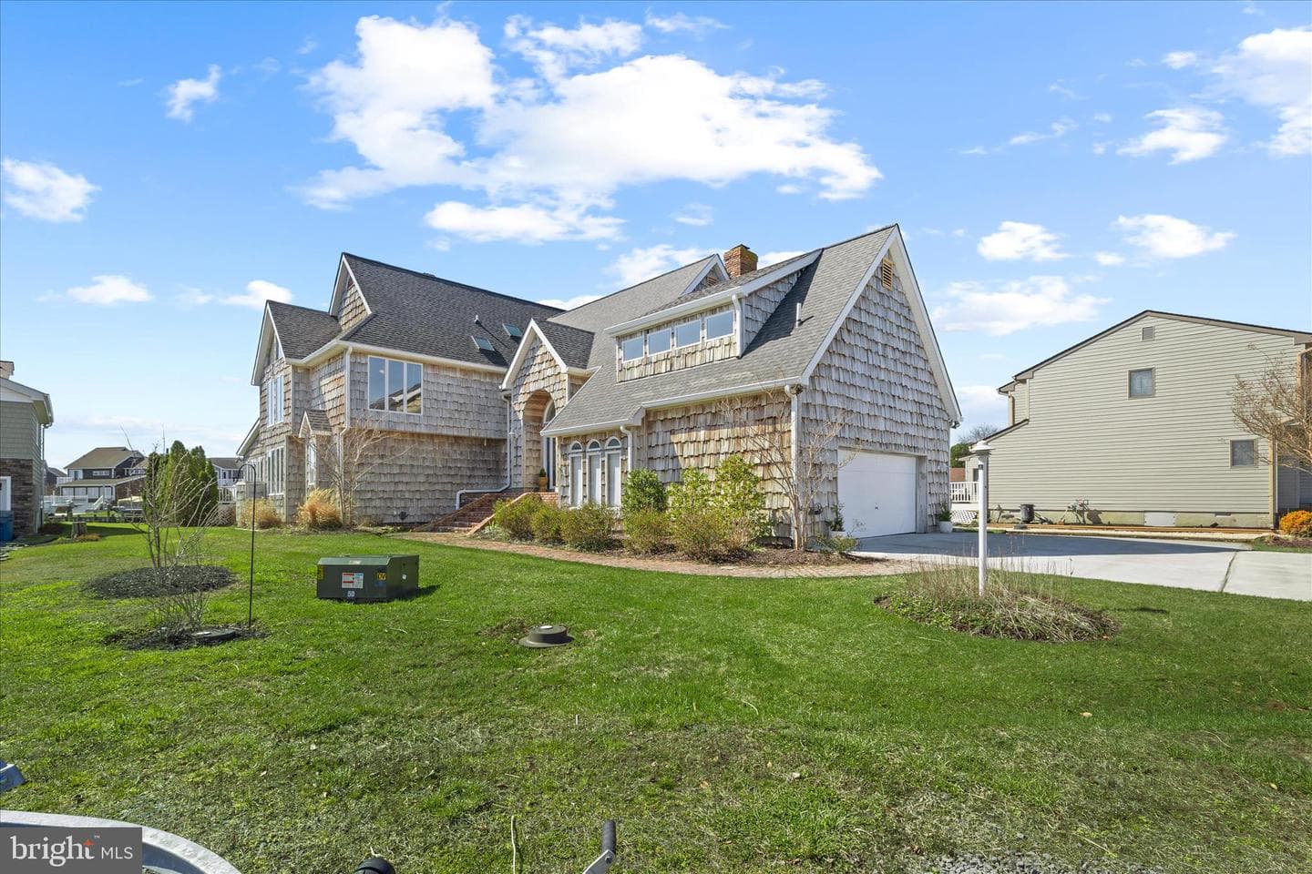 18 Mallard Drive E photo 3