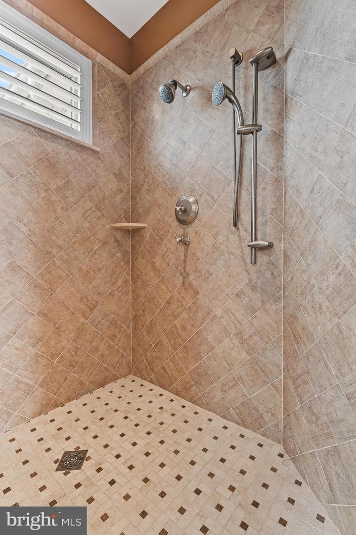 22 Leigh Drive photo 115
