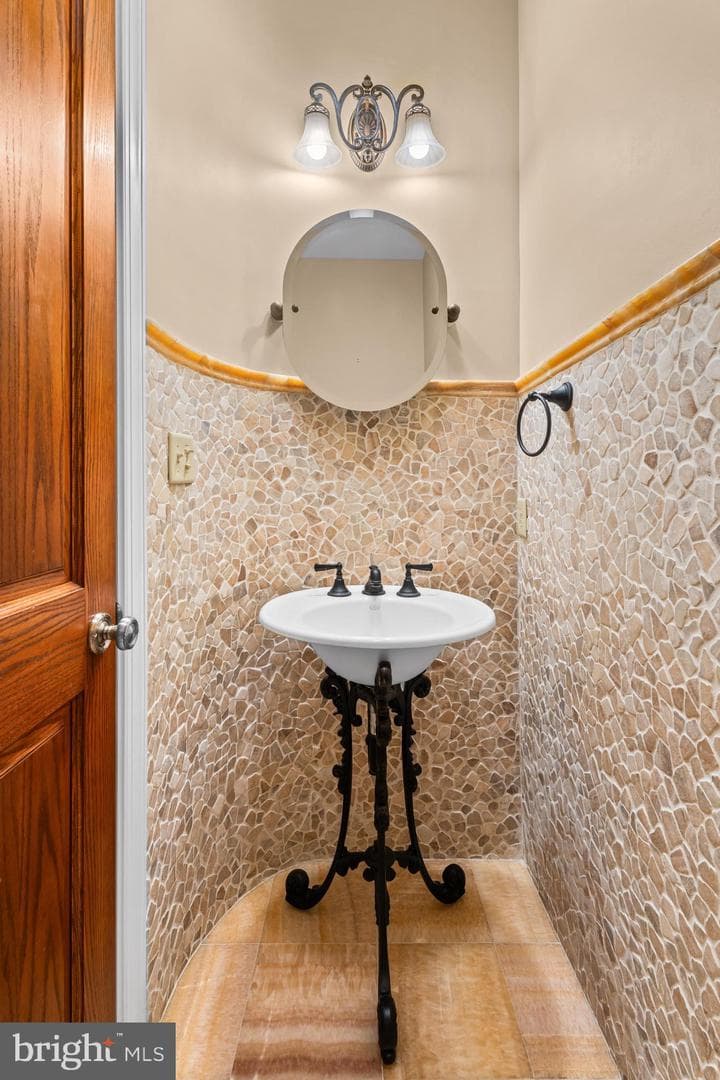 22 Leigh Drive photo 54