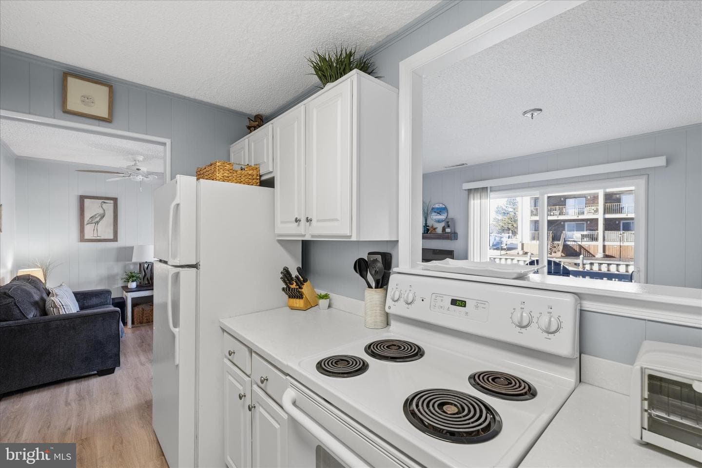 8908 Rusty Anchor Road #401 photo 14
