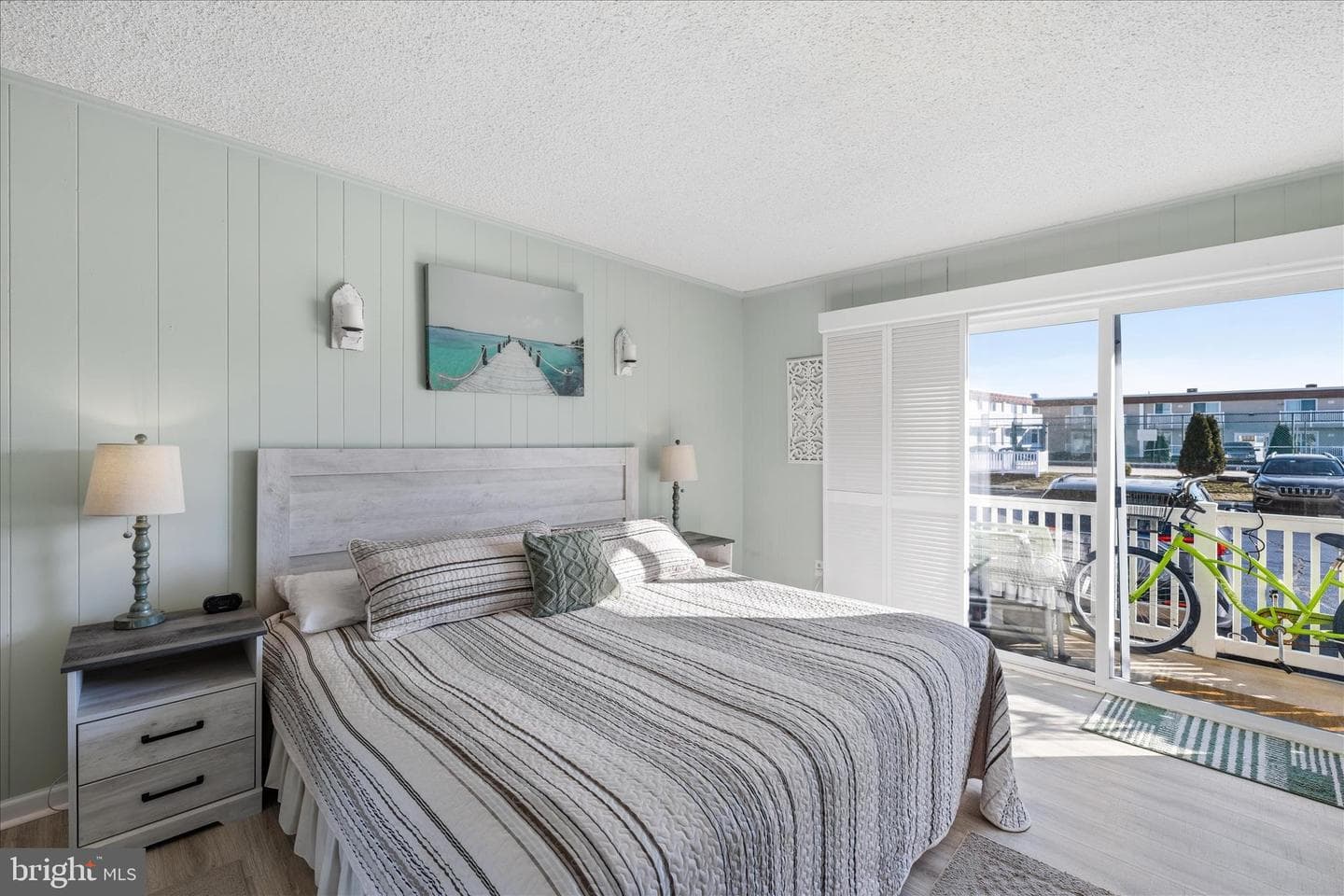 8908 Rusty Anchor Road #401 photo 21