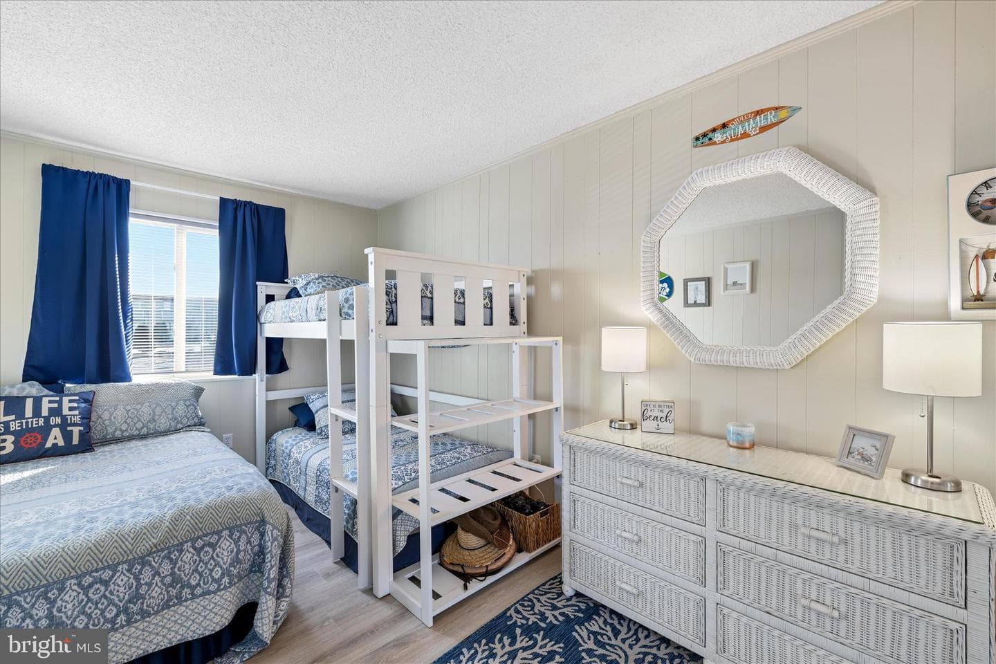 8908 Rusty Anchor Road #401 photo 25