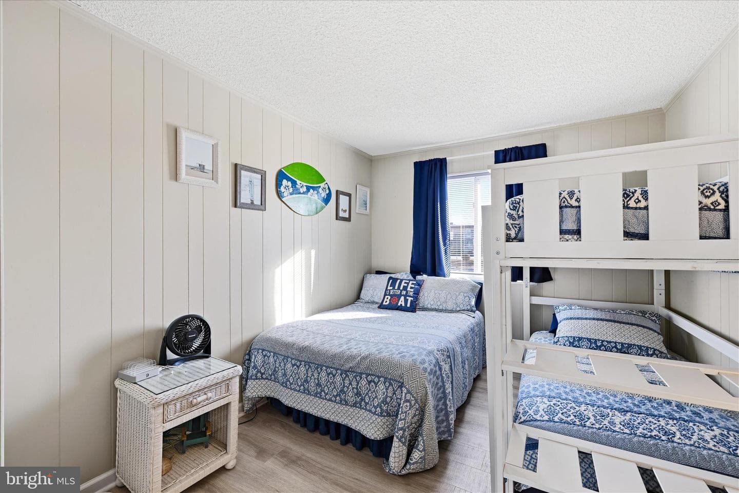8908 Rusty Anchor Road #401 photo 27