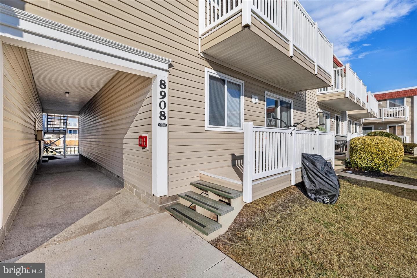 8908 Rusty Anchor Road #401 photo 30