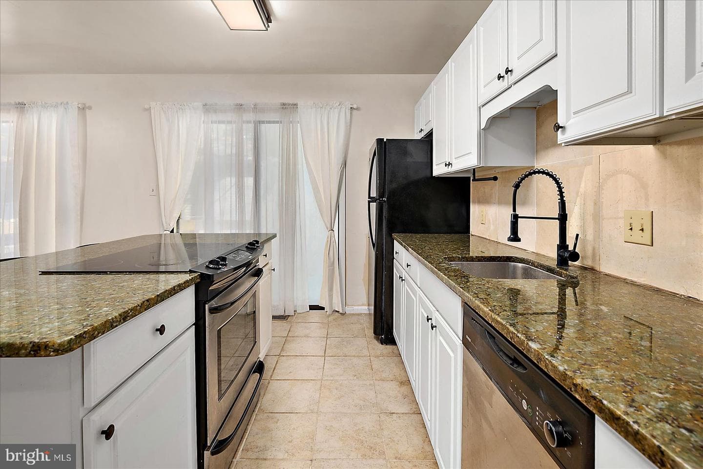 1 Seafarer Lane photo 12