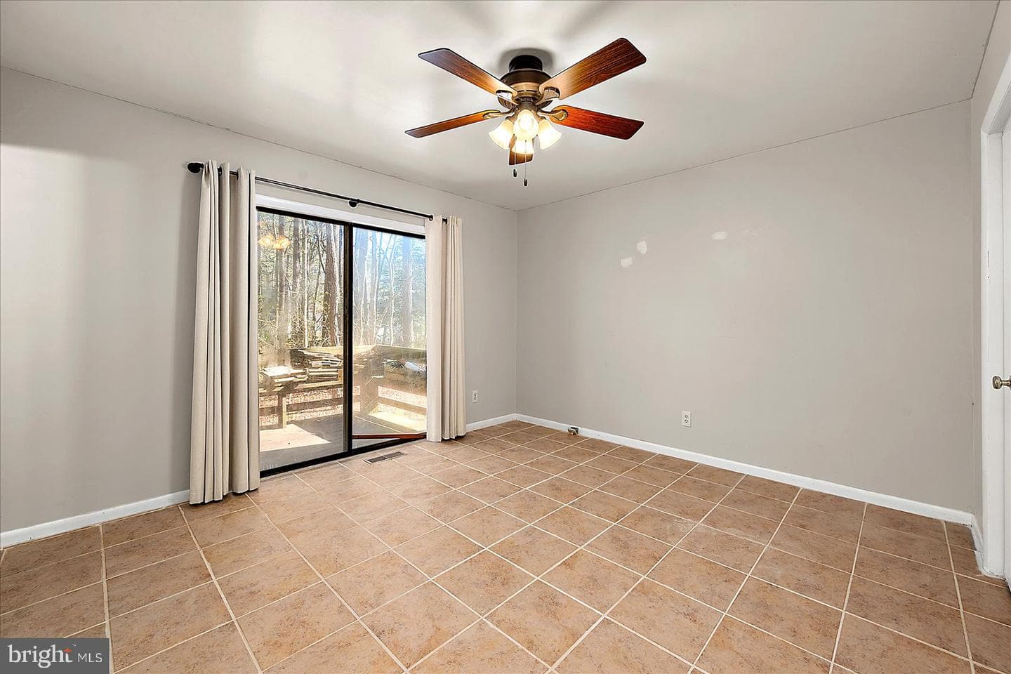 1 Seafarer Lane photo 18