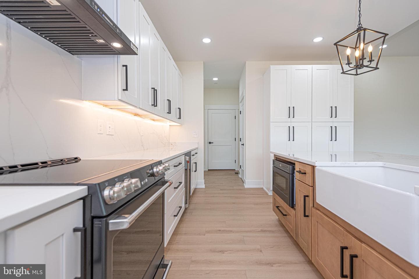 83 King Richard Road photo 18