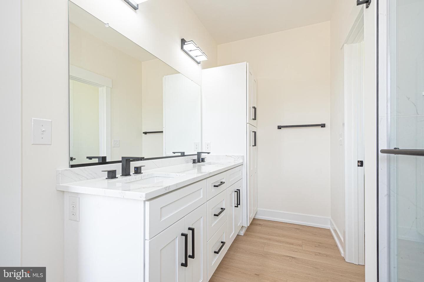 83 King Richard Road photo 41