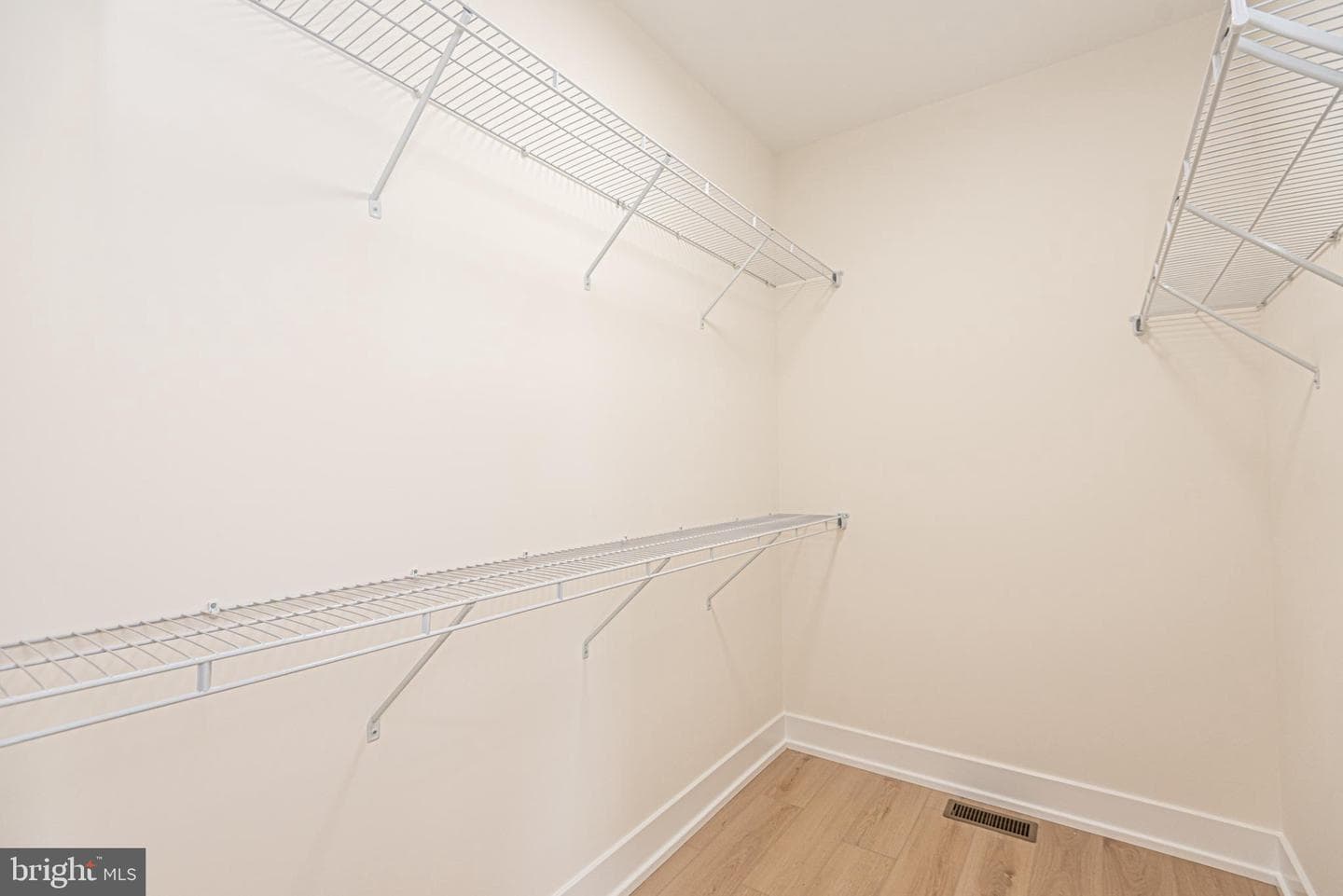 83 King Richard Road photo 43