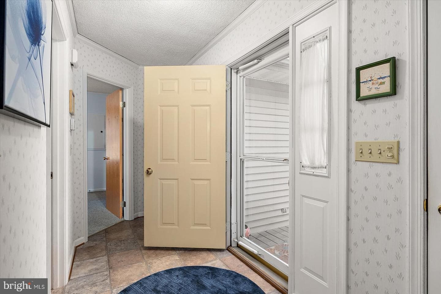 208 138th Street photo 4