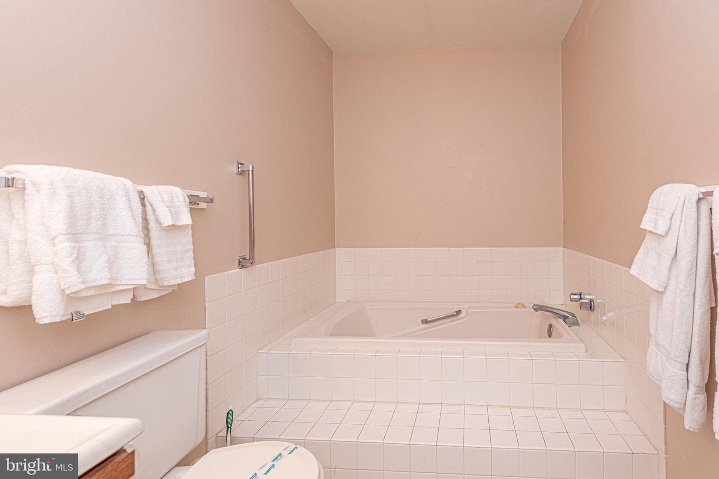 14409 Lighthouse Avenue #4 photo 14