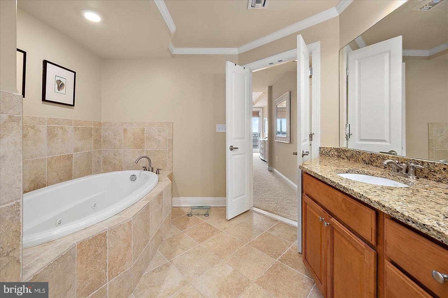 121 81st Street #404 photo 32