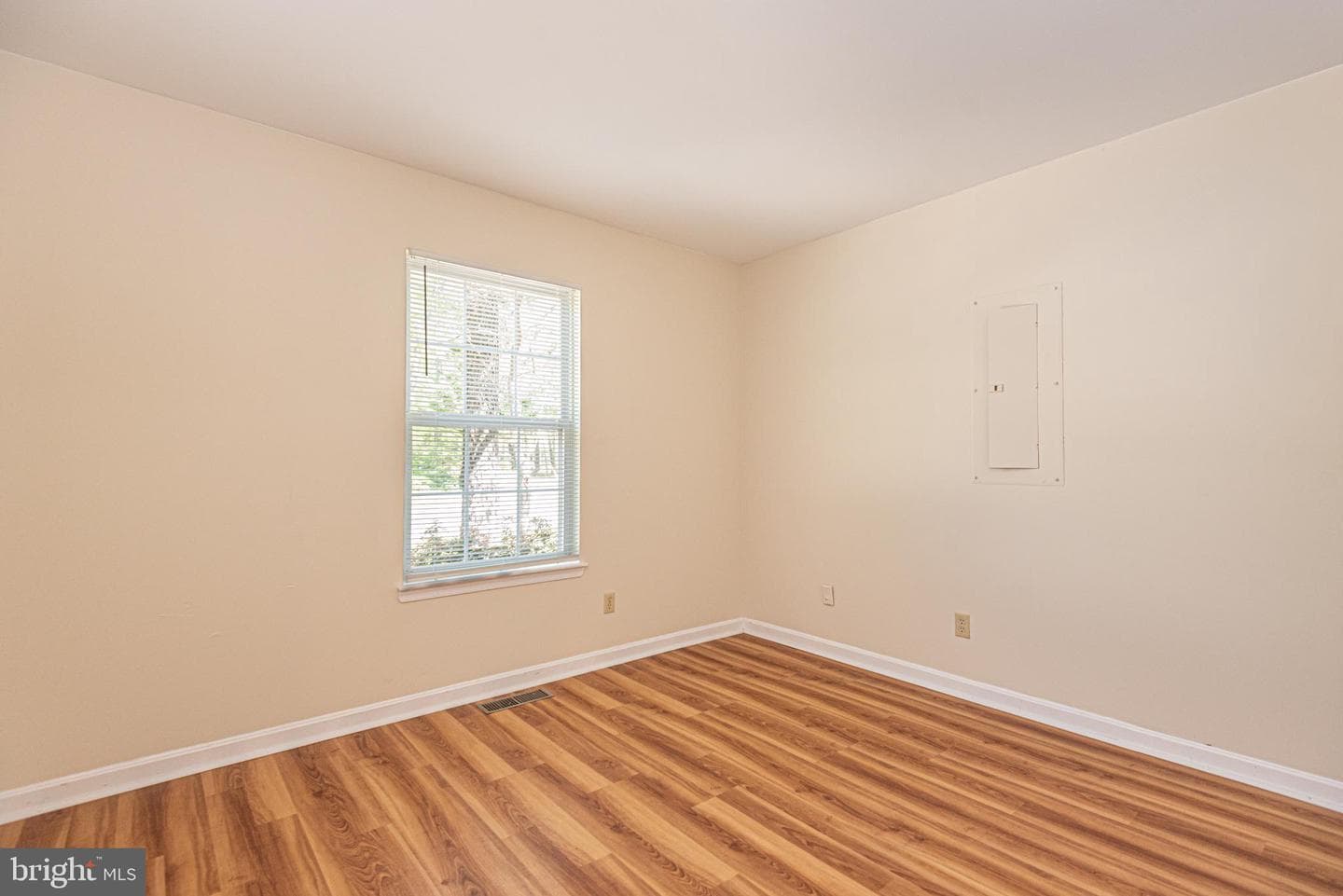 863 Ocean Parkway photo 12
