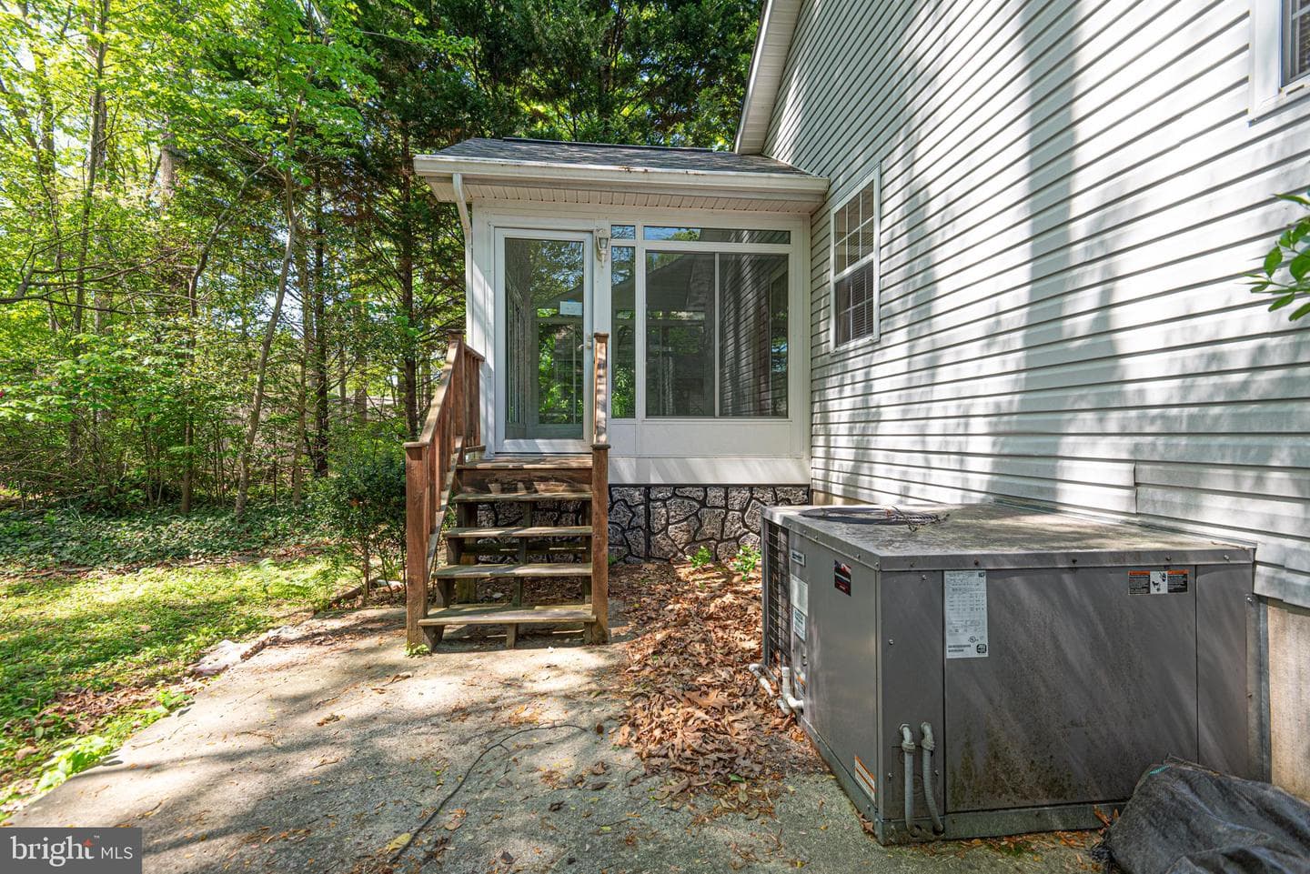 863 Ocean Parkway photo 18