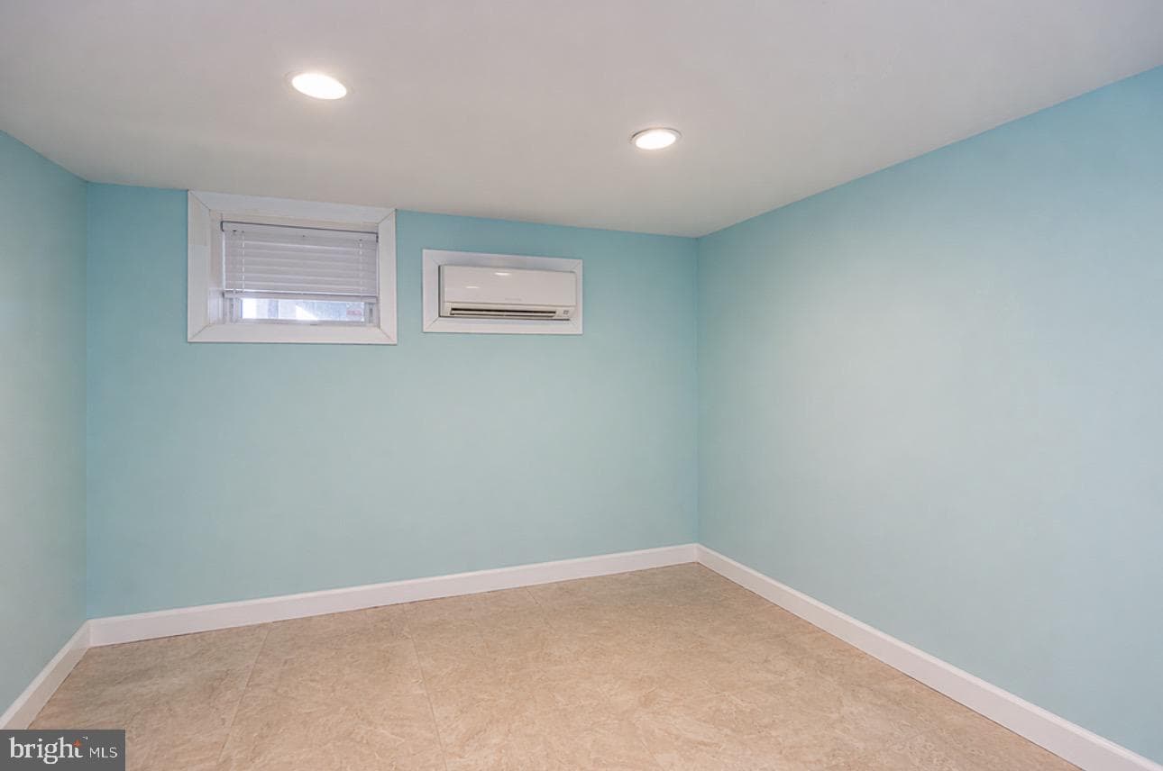 403 14th Street #13 photo 35