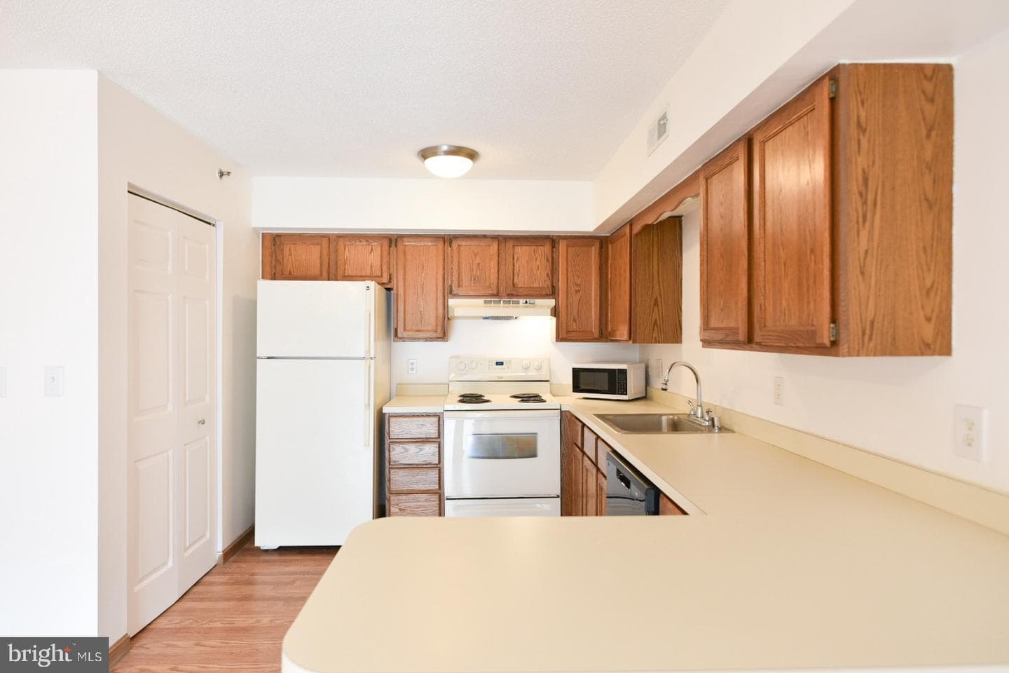 14300 Jarvis Avenue #a202 photo 14
