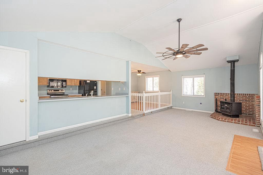 139 Camelot Circle photo 13