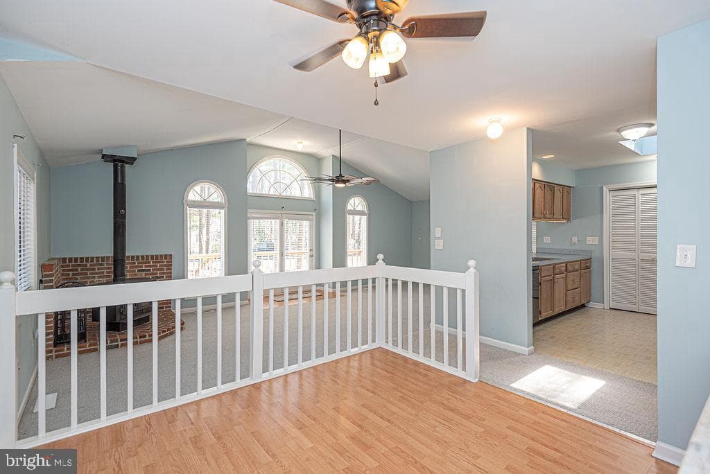 139 Camelot Circle photo 18