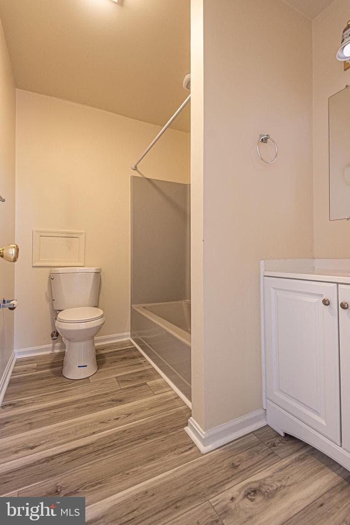 139 Camelot Circle photo 28