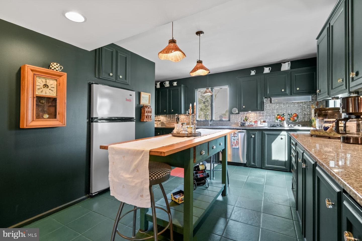 103 Buckingham Road photo 2
