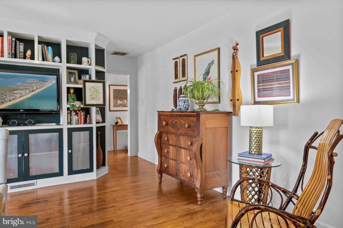 103 Buckingham Road photo 22