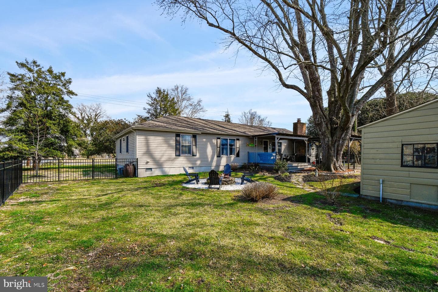 103 Buckingham Road photo 58