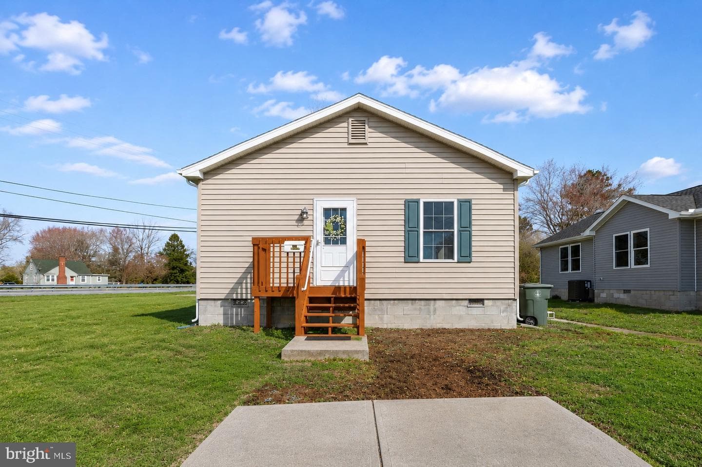 203 Branch Street photo 3